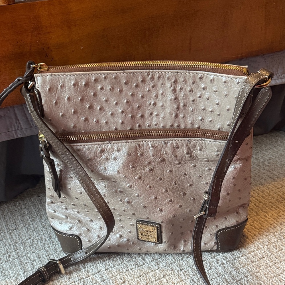 Dooney & Bourke Pebbled Crossbody in Light Taupe with Brown Trim